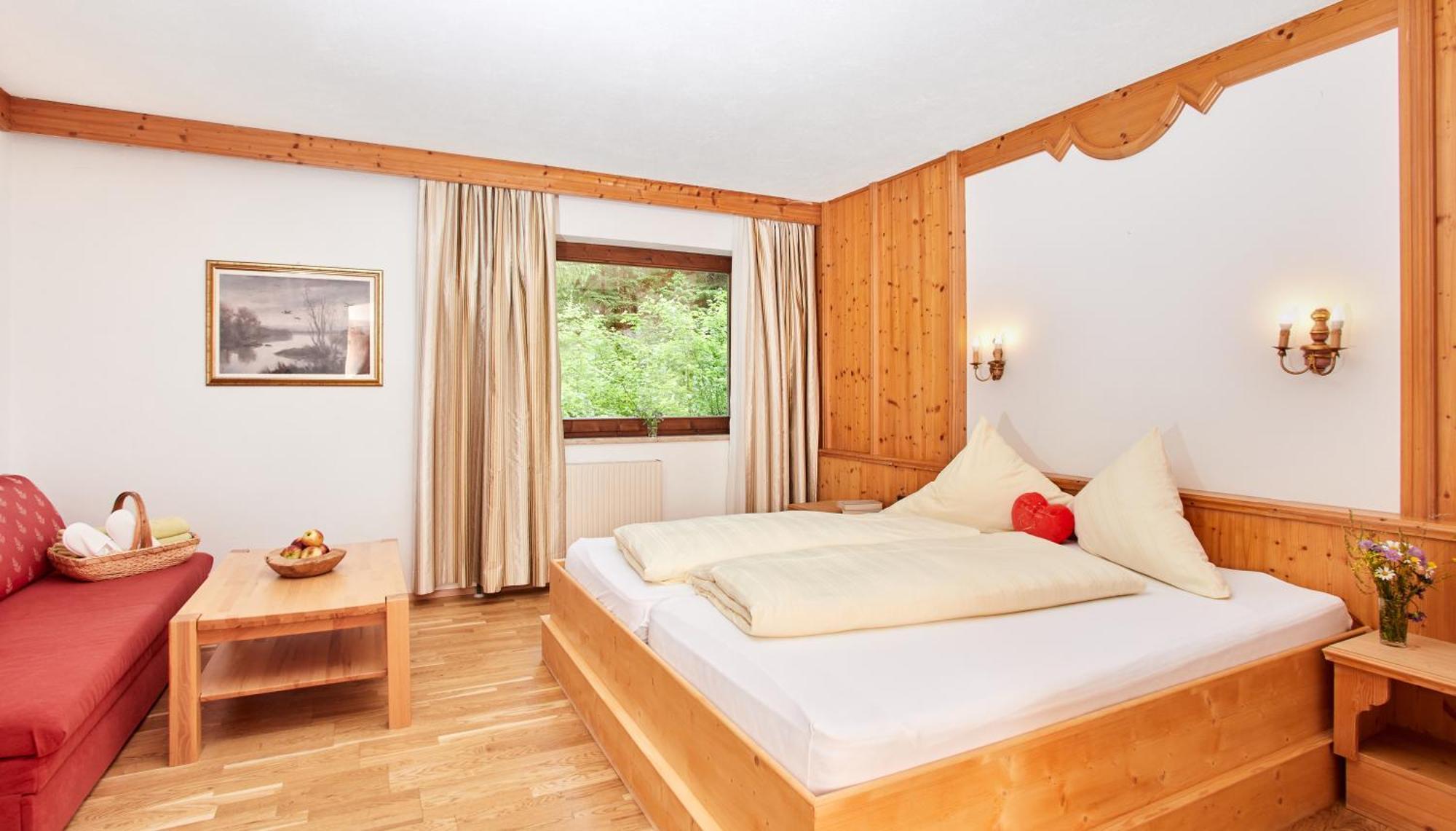 Hotel Hubertushof - Ihr Hotel Mit Herz Leutasch Oda fotoğraf
