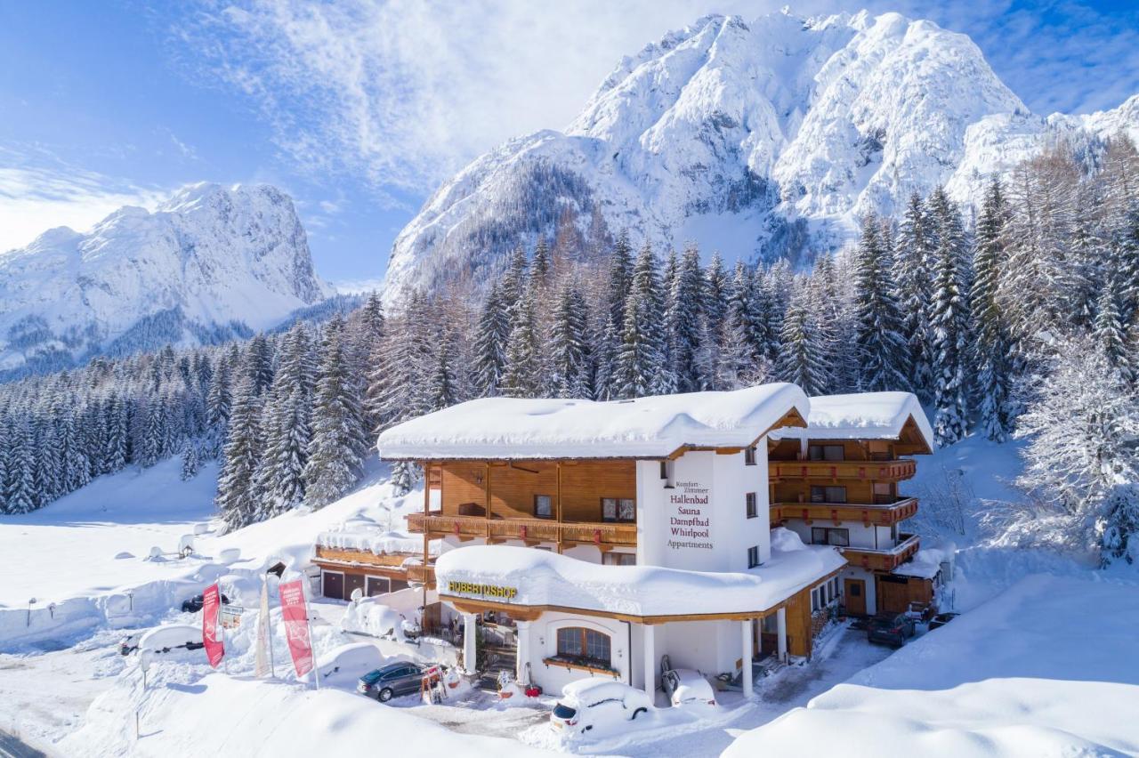 Hotel Hubertushof - Ihr Hotel Mit Herz Leutasch Dış mekan fotoğraf